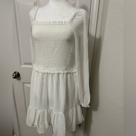 1. State Dresses & Skirts - 1.State Irory Smock Bodice Ruffle Hem Long Sleeve Mini Dress